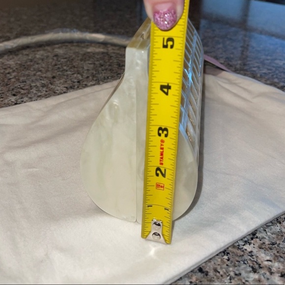 Alana shoulder bag Cult Gaia, ivory, nwt - Picture 10 of 15